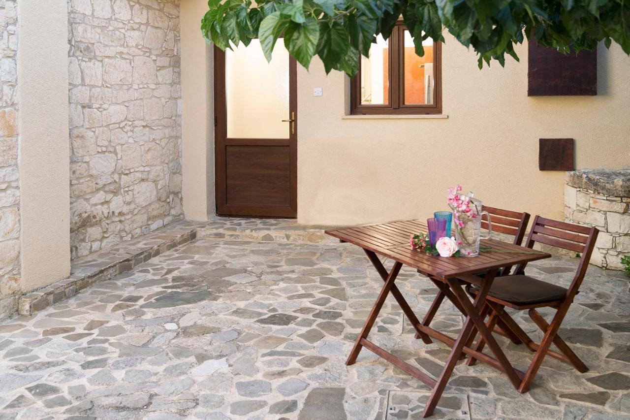 Salamiou Stone House Villa Paphos Exterior photo